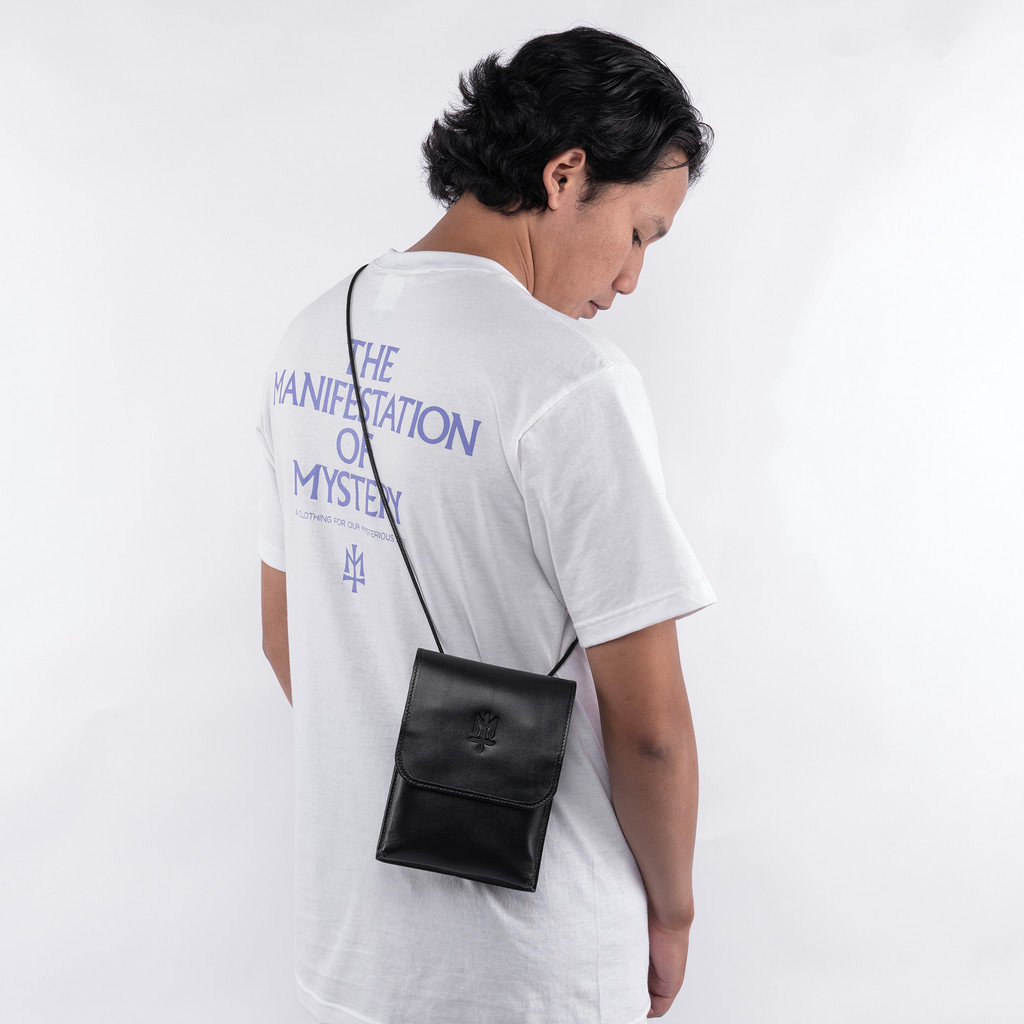 SLING BAG TAS SELEMPANG KULIT ASLI CASUAL SIMPLE POLOS HITAM ORIGINAL MATERNAL | WINDLOW