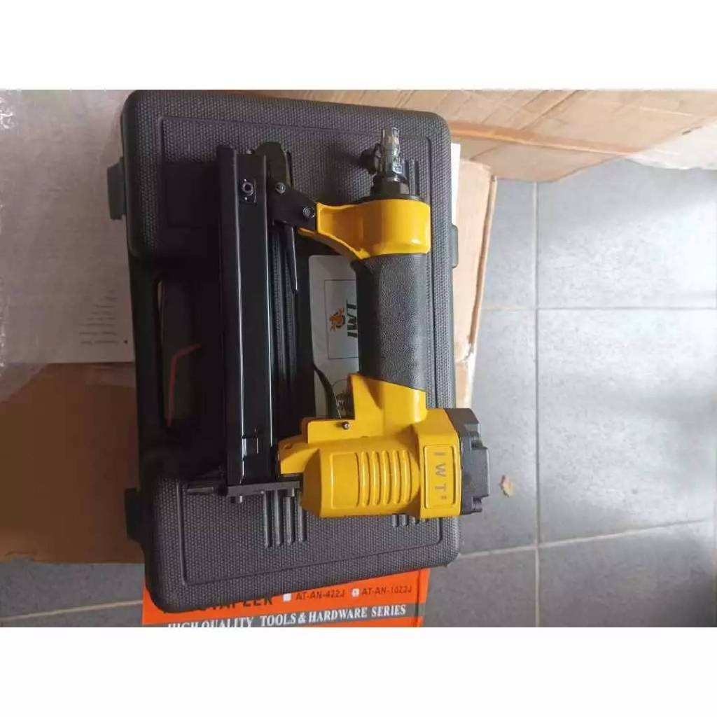 

IWT Stapler Angin 1022J DAN F30 Mesin Air Nailer Gun Nail Stapler Angin Alat Paku Tembak U DAN LURUS
