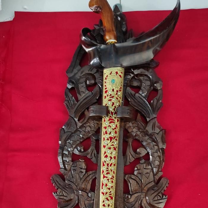 Blawong keris ukiran isi 1