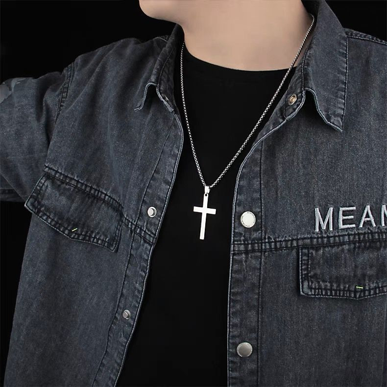 VIRAL  KALUNG TITANIUM LIONTIN SALIB PRIA WANITA ANTI LUNTUR DAN ANTI KARAT [COD] PROMO BESAR