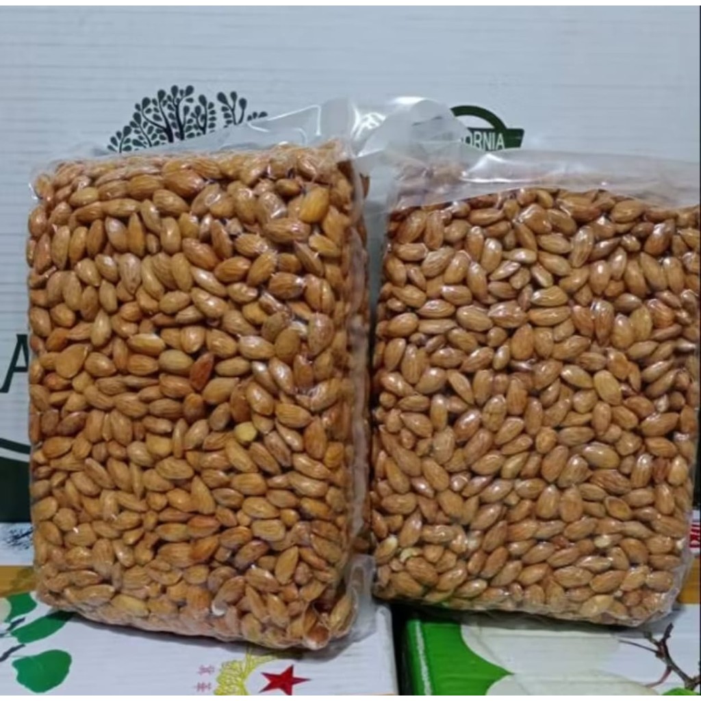

Kacang Almond Panggang Premium / Premium Roasted Almond Panggang 0.1KG