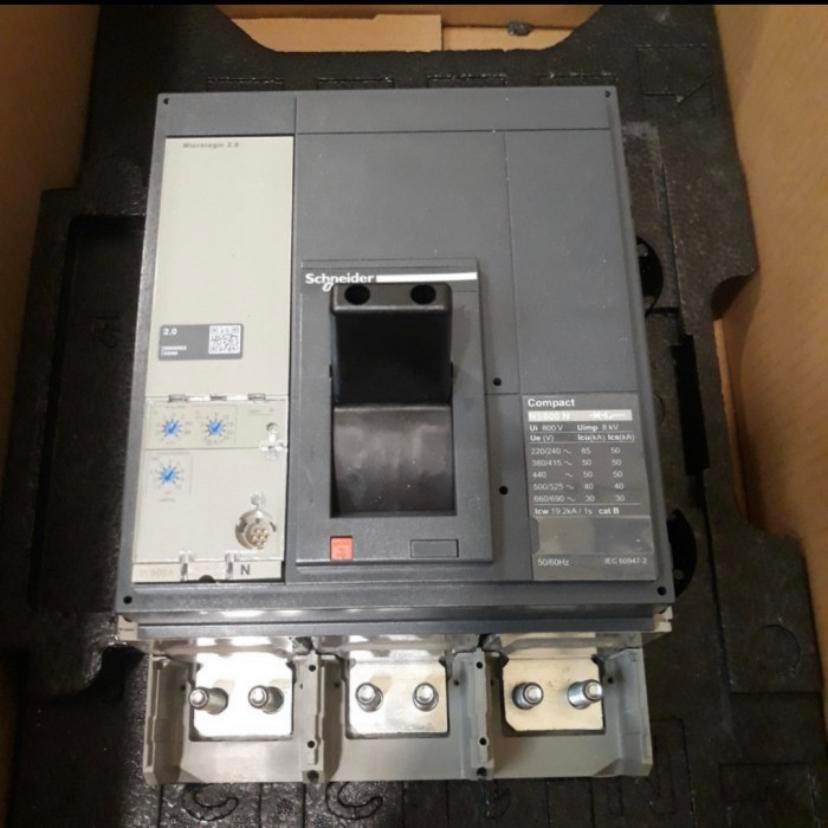 MCCB NS1250N 1250A 3P