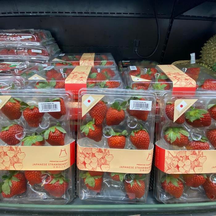 

Strawberry manis fresh hyoshii jepang pack