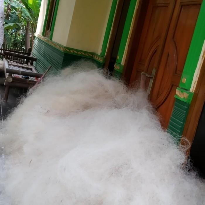 jaring bekas nelayan untuk media filter kolam ikan koi