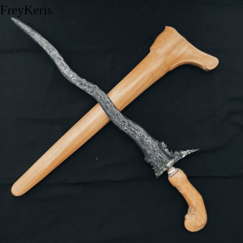 Keris Omyang Jimbe Putut Kembar Luk 5 Pamor Udan Mas Warangka Kayu Trembalo murah laris
