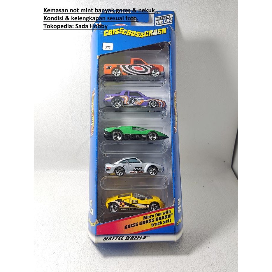 DCT... Hot Wheels Hotwheels 5 Car Gift Pack Criss Cross Crash Porsche 959 dll