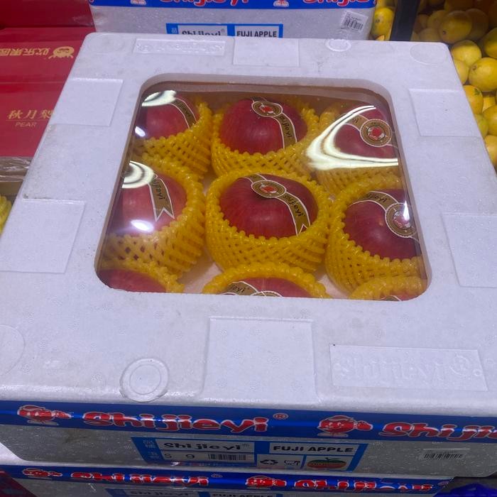 

BUAH APEL SHI JIE YI SEKAICHI BOX / APEL SEKAICHI MANIS BOX 3,5 KG