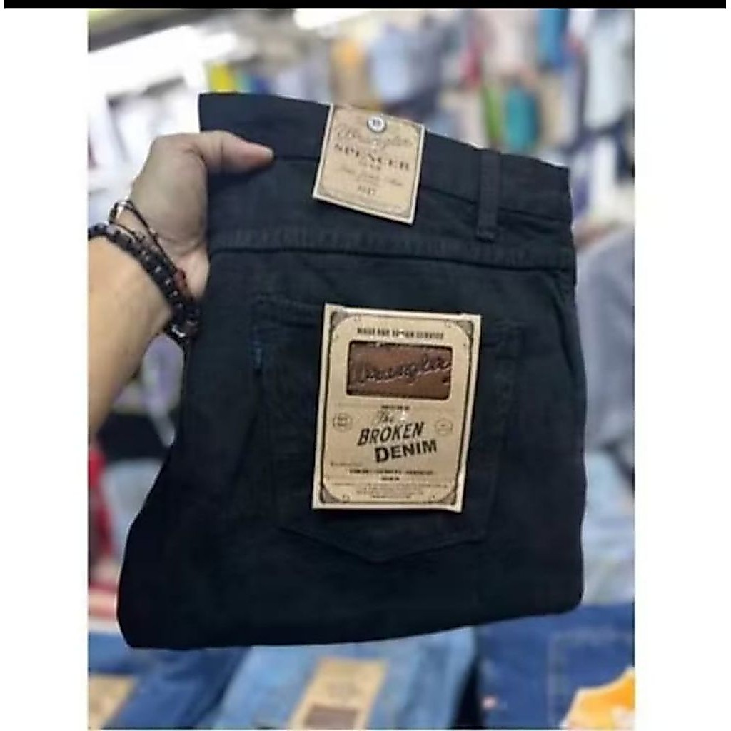 Celana panjang pria Wrangler