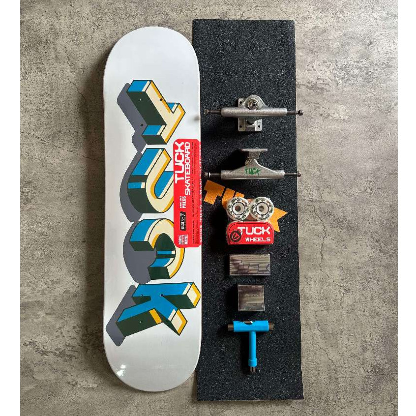 Terbaru Fullset Tuck Skateboard Free T-tools