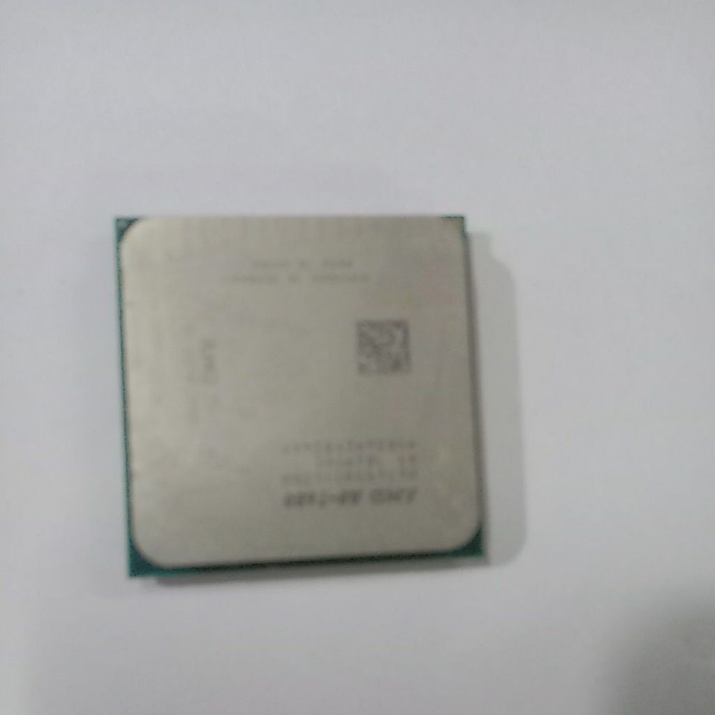 prosesor AMD A8-7680 4 core FM2+