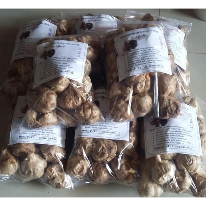[TERLARIS] Black Garlic 1 Kg (Agen)[TERLARIS ]