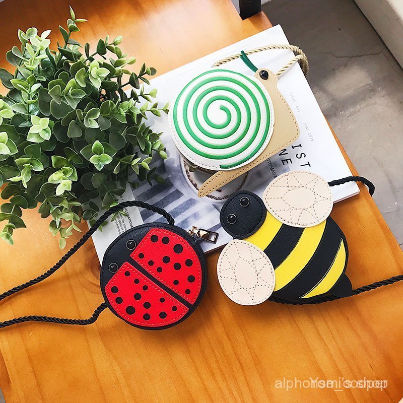 Children's Cartoon Cute Bee Ladybug Shoulder Bag for Boys and Girls, Princess Crossbody Small Bag