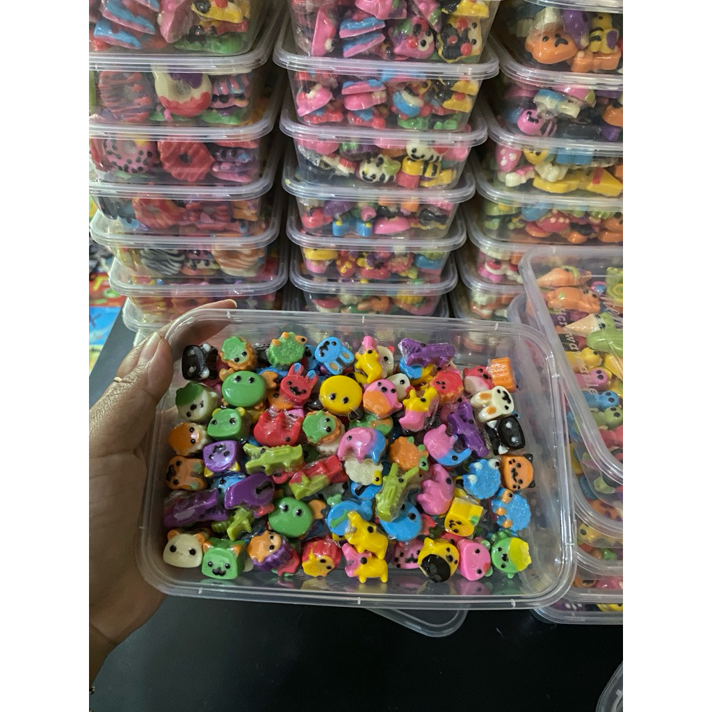

coklat zoo mini isi 100+20pcs