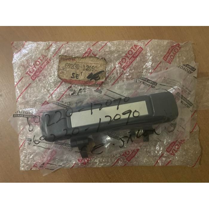 Handle Pintu Luar Belakang Kanan Corolla EE80 SE Saloon  BEST