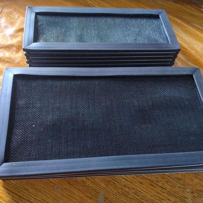 kasa nyamuk fiberglas/Hitam