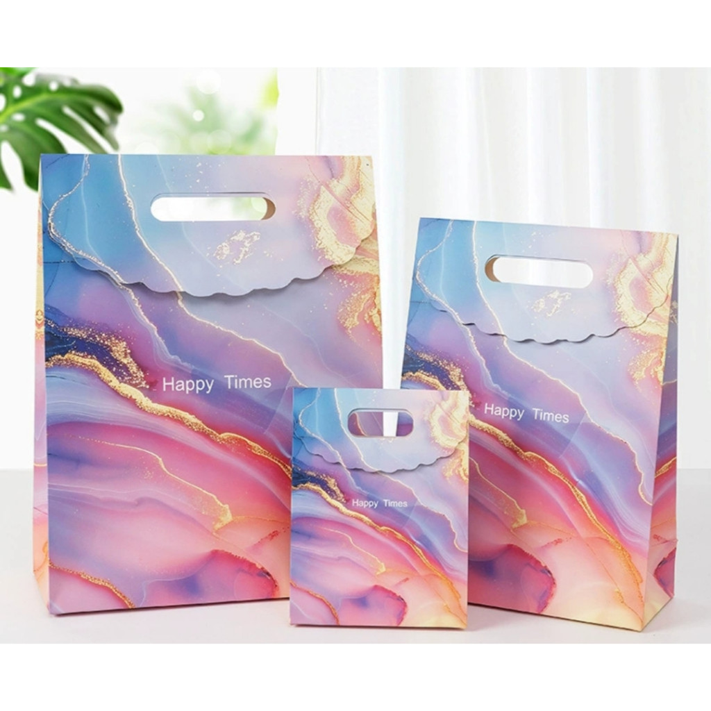 

PAPERBAG GIFT BAG RAINBOW UNGU HAPPY TIMES ADA TUTUP TAS KADO HAMPERS PIRING MUKENA WEDDING ULANG TAHUN