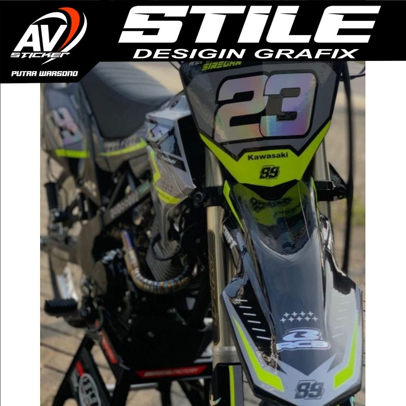 151  decal sticker d tracker kombin hologram