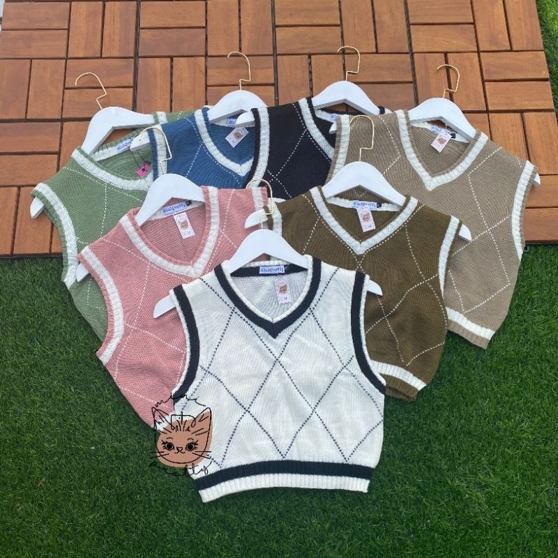 kisworini_allshop Vest Preppy Crop / Rompi Rajut Argyle Plaid