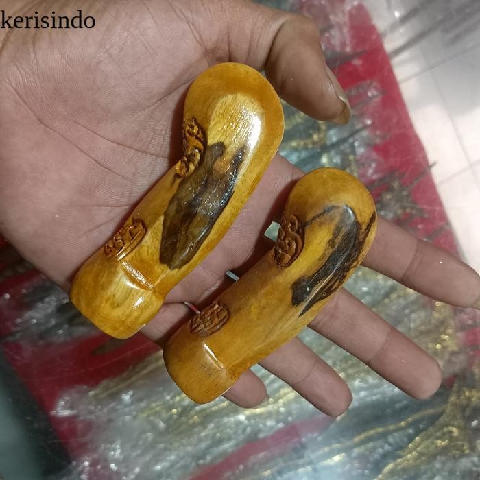 Deder / Pegangan / Hulu / Handle Keris Gaya Jogja Bahan Kayu Timoho KI4