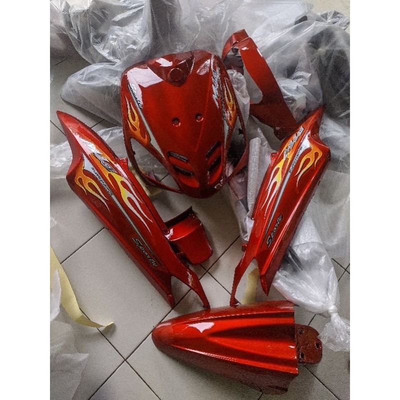 Cover full bodi halus Mio sporty Merah marun plus striping api