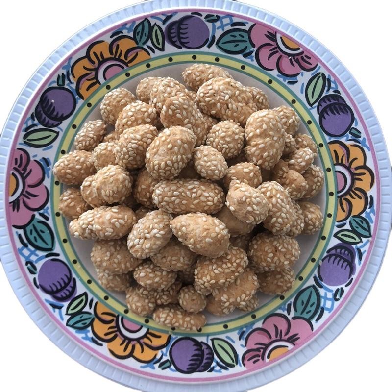 

Onde ketan mini isi 250gr onde onde ketan wijen snack renyah gurih manis Kering ciput wijen