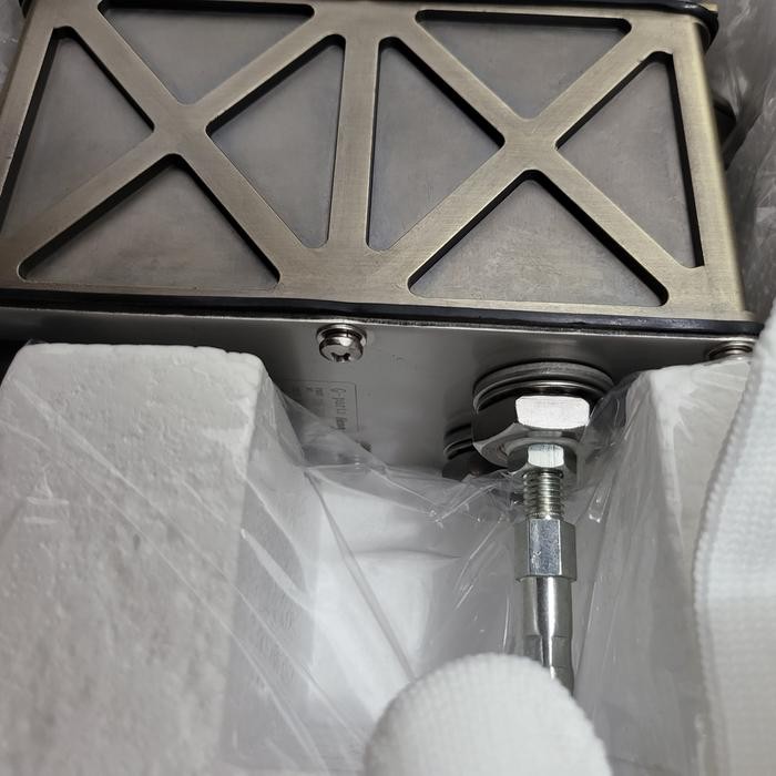 383-3439 MOTOR GAS CAT320D2 / 3863439 MOTOR GAS CAT320D2 HENVO BLACK QUALITY