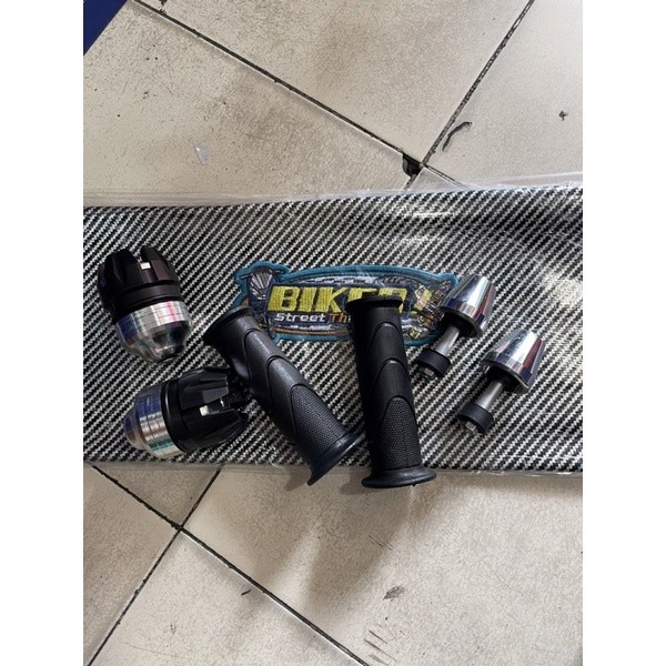 PAKET MURAH KULIT JOK KARBON / JALU AS RODA DEPAN / HANDGRIP KARET / JALU STANG CHROME ALL MOTOR MIO