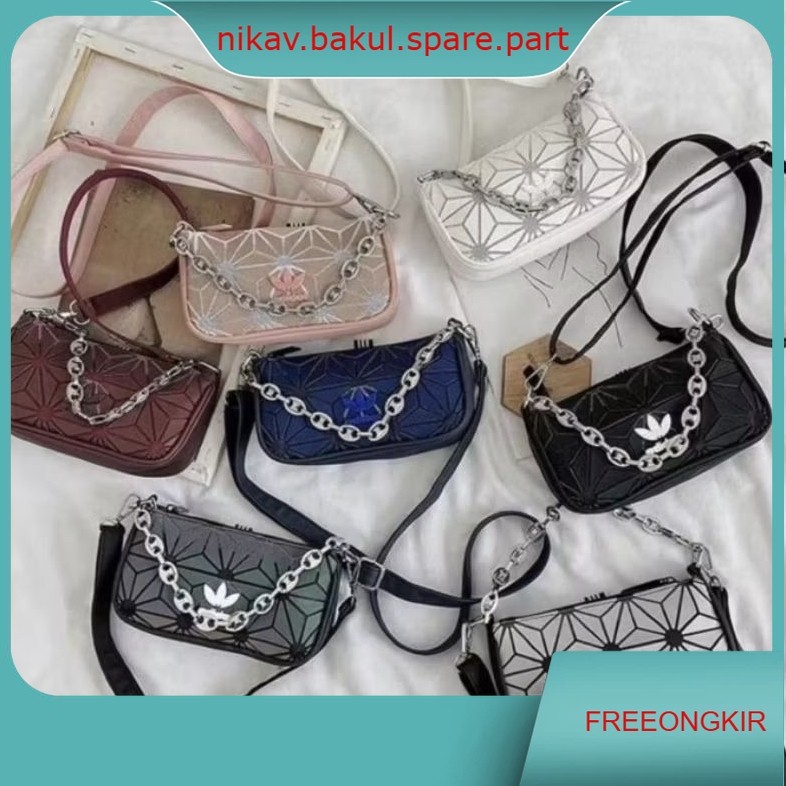 ADIDAS CHAIN CHUNCKY SLINGBAG / TAS ADIDAS / ADIDAS SHOULDERBAG / ADIDAS SLINGBAG / TAS SELEMPANG / 