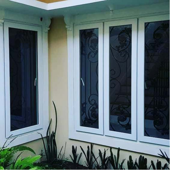 JENDELA UPVC PREMIUM SWING/JUNGKIT/ JENDELA RUMAH HITAM/PUTIH ukuran 60x150/120x150/custom