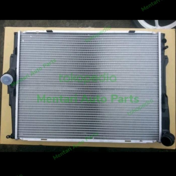 radiator bmw e90 320i merk DELANG Best
