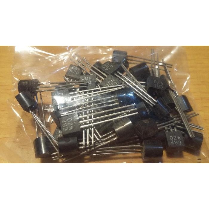 LEW99 Transistor BF420 BF 420 NOS