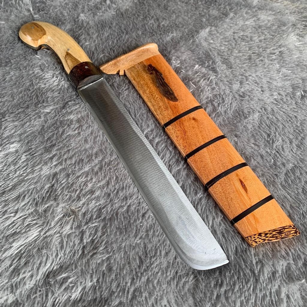 Golok Baja Asli Super Tajam — Golok Serbaguna Premium untuk Outdoor, Camping, & Dapur