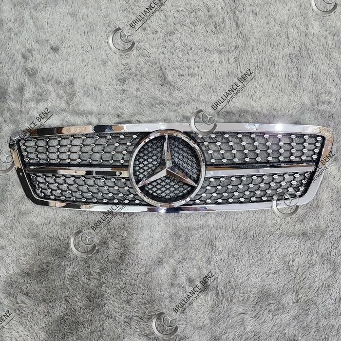 GRILL DIAMOND MERCEDES W203 C200 C230 C240 2000-2007 GRILLE AMG W203 - SILVER
