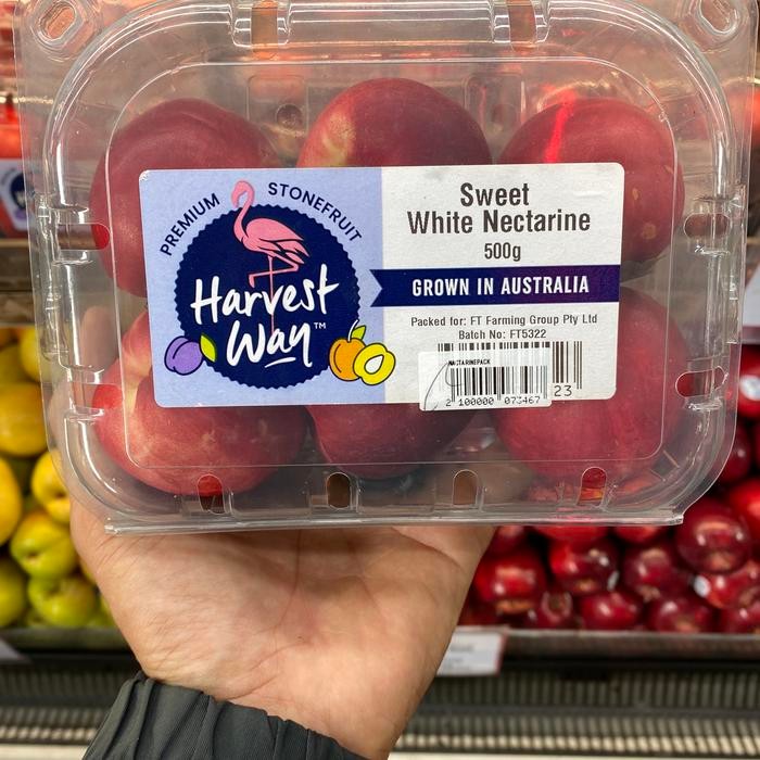 

Sweet white nectarine | buah nectarine fresh pack 500grm