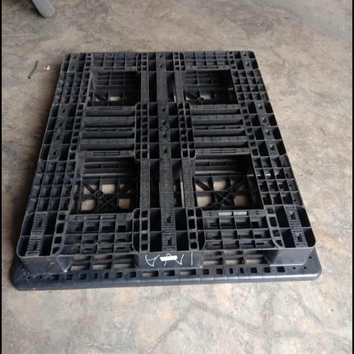 PALLET PLASTIK BEKAS 130X110X15CM PALET PLASTIK BEKAS SURABAYA Terlaris