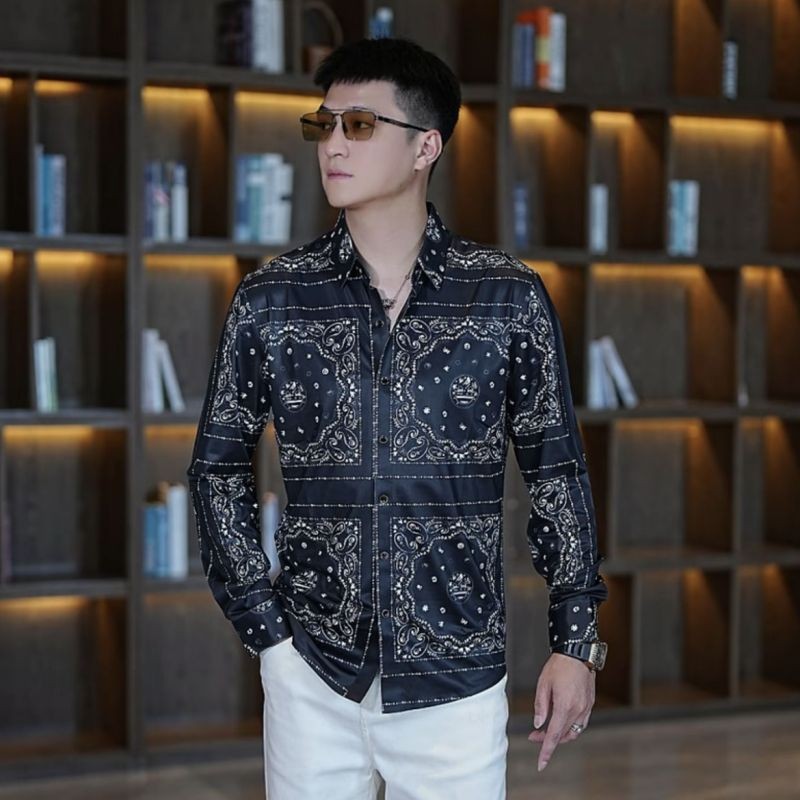 Bohemian high-end pria kasual, ringan, bernapas, pakaian pria Zen.