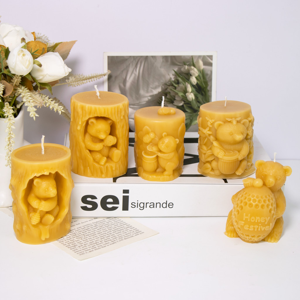 

Honey Bear Candle Silicone Mold 3D Bear Hugging Honeycomb Tree Hole Bear DIY Scented Candle Resin Plaster Crafts Home Decor Gift