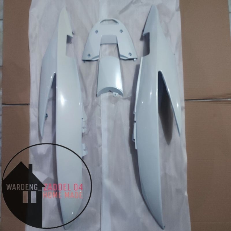 Cover Body Belakang Honda Vario Cw 110 Karbu Vario Old Vario Lama Warna Putih