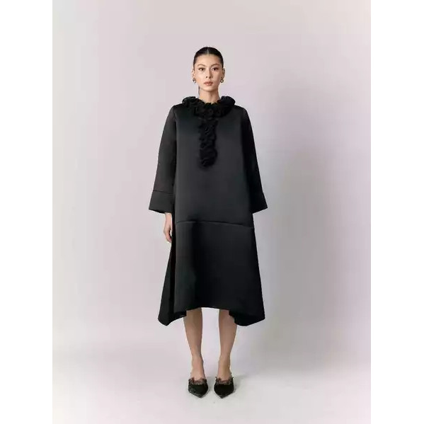 Celestia Dress Black - Studio Tui