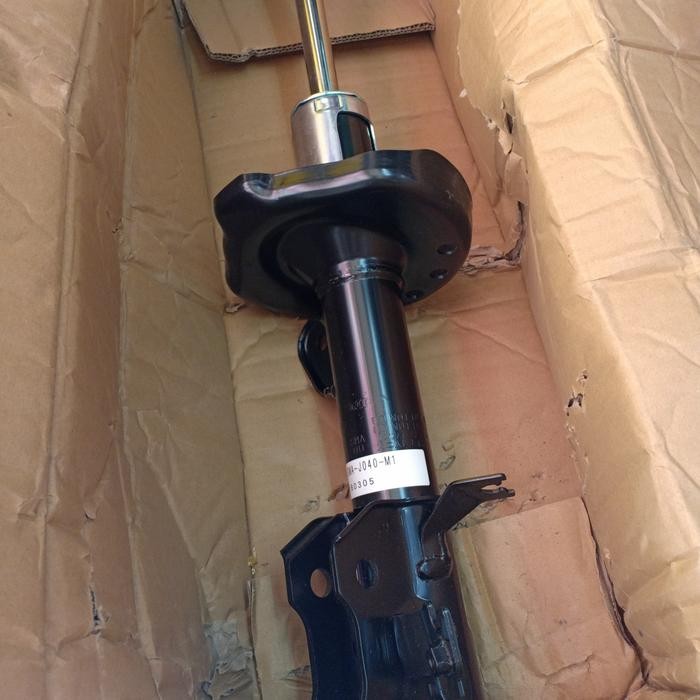 Shock Depan Mobil Honda Stream RN6 top grade
