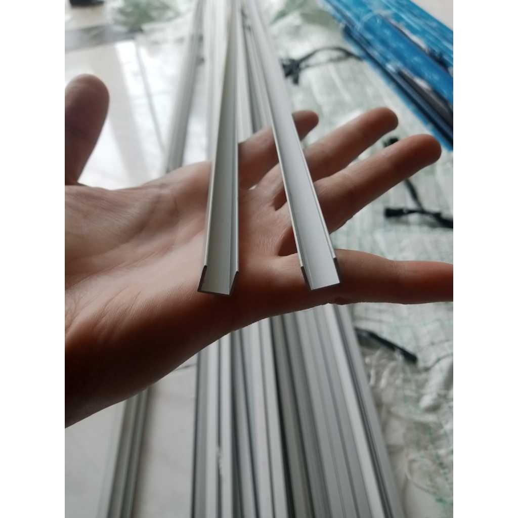 Lis U Aluminium 9x9mm 3Meter Tebal 1mm