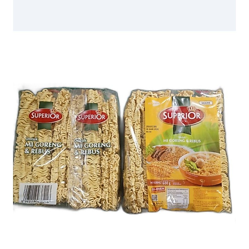 mie superior...bisa di gunakan untuk mie goreng&rebus...netto 600 gram