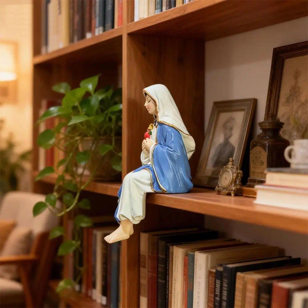 Sitting Design Virgin Mary Statue Resin Material Desk Companion Blessed Mother Mary Virgin Mary Orna