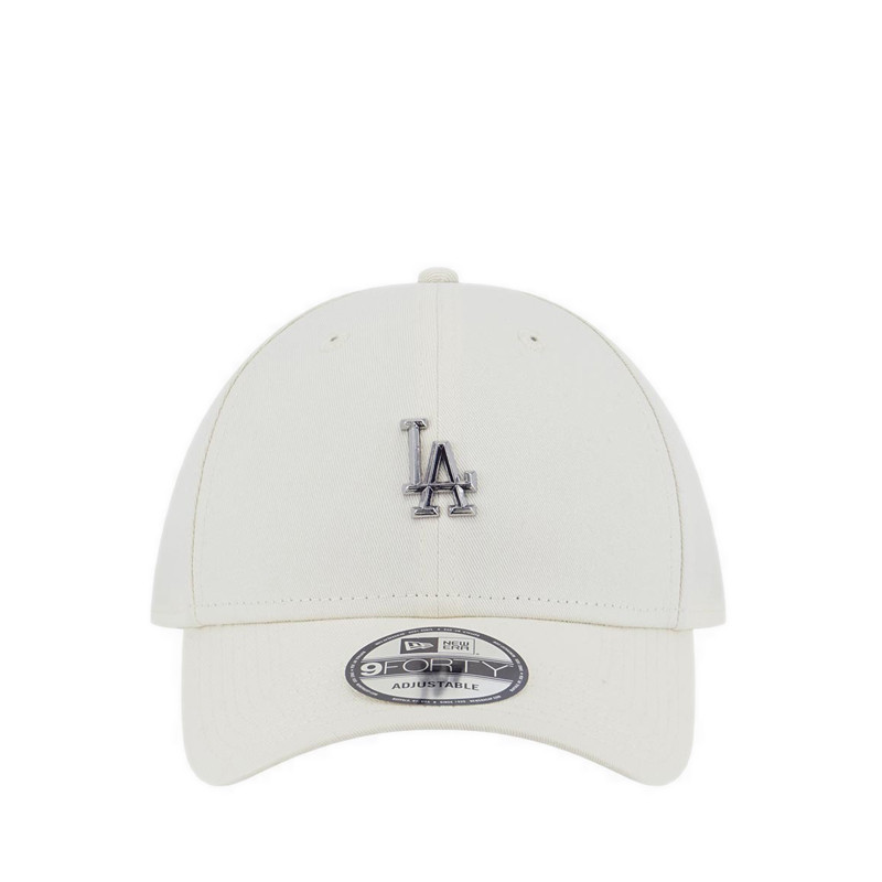New Era 940 MLB Metal Badge LA Dodgers Men's Cap - Chrome White