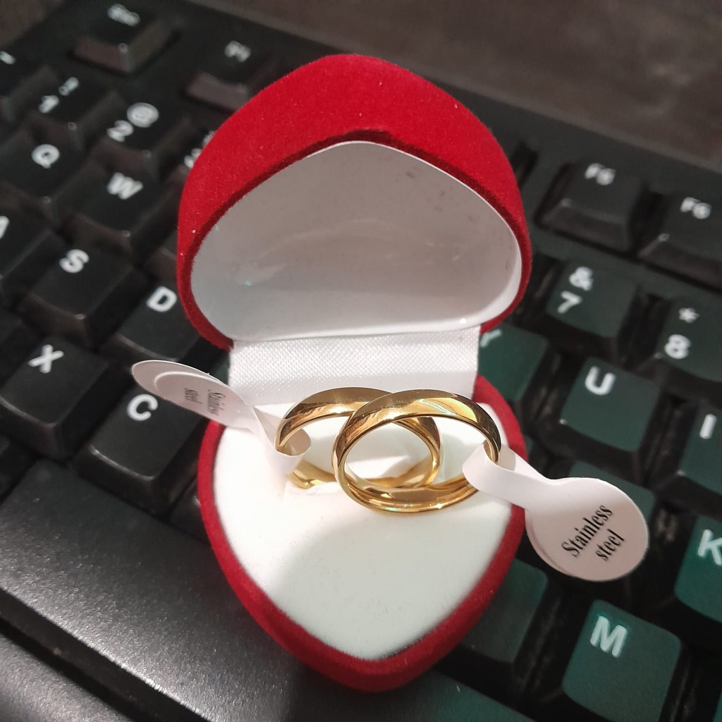 cincin couple gold titanium Cincin Tunangan Titanium Free Box  Anti Karat
