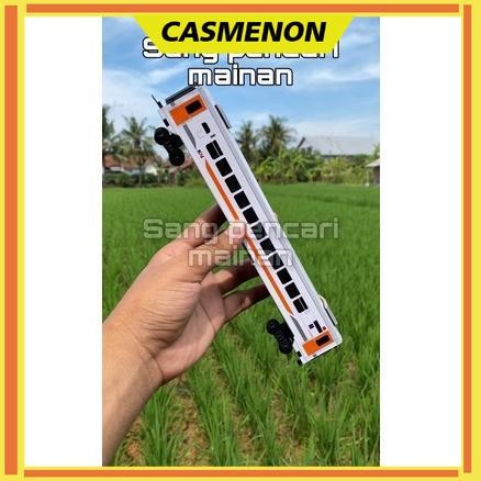 Kereta Ap,i Gerbong ekonomi putih Mainan kereta Api Indonesia,satu