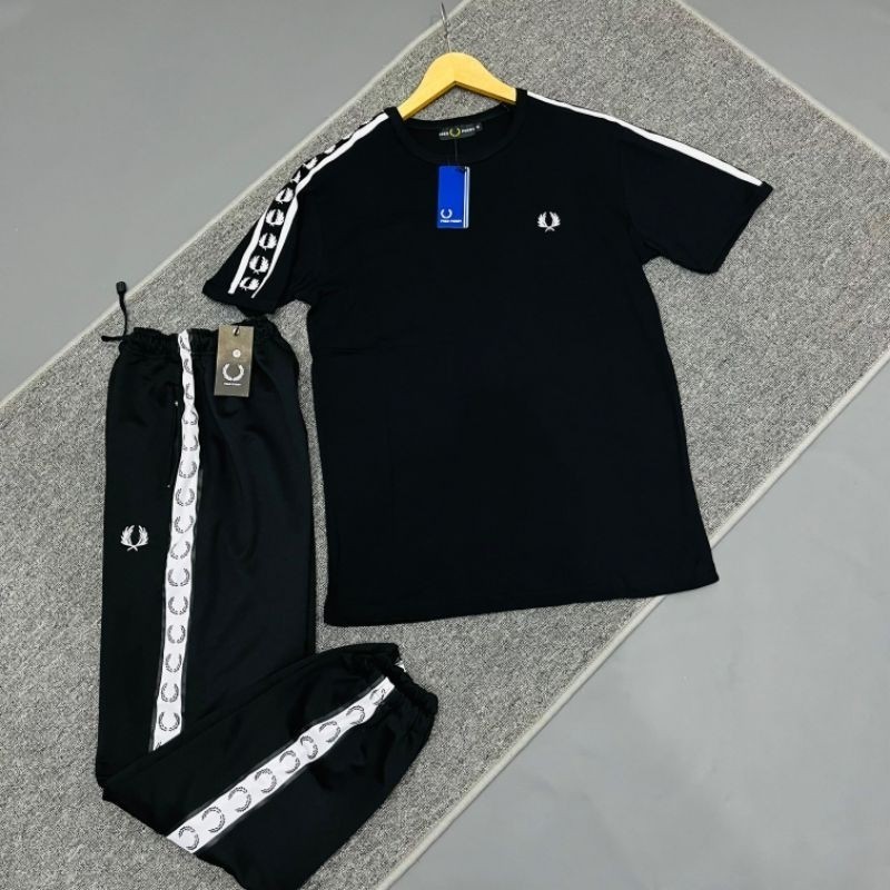 Set Pakaian Pria Track Pant dan T-shirt Contras Set Taped