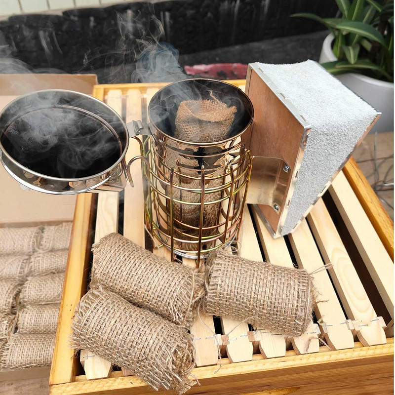 Bee Smoker Fuel Burlap  Bee Smoke Bomb Less Irritant to Bees Beekeeping Smoke Bomb Beehive Smoker Bo