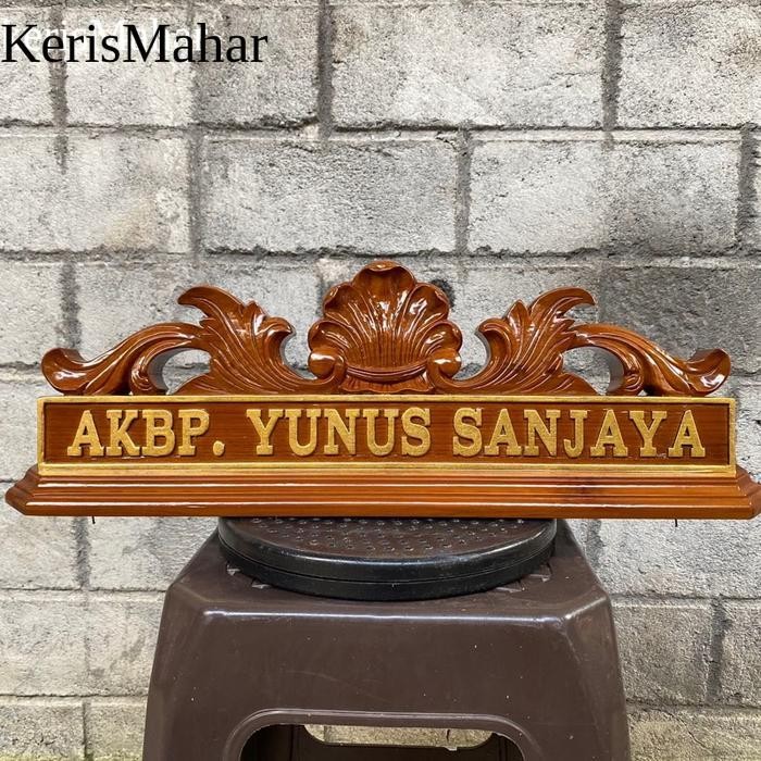 Papan nama meja kantor / papan nama kayu Kayu Keras / papan nama meja KH5