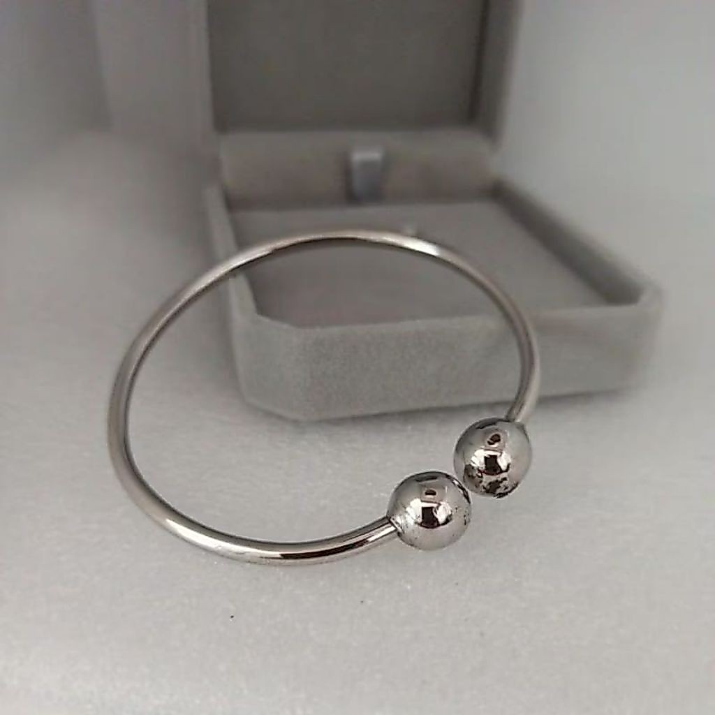 GELANG BAYI BESI PUTIH 100% ASLI BESI PUTIH UKURAN 12 CM  BISA UKIR NAMA FREE UKIR NAMA TIDAK LUNTUR
